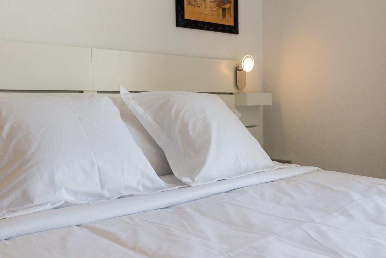 Apartament Homeforguest Bright In La Carihuela Near The *