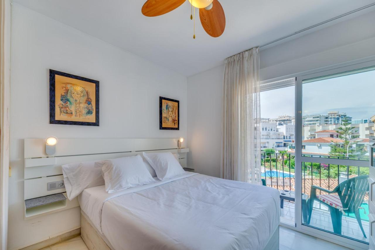 Apartament Homeforguest Bright In La Carihuela Near The