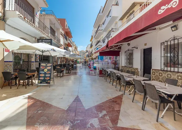 Homeforguest Bright Studio In La Carihuela Near The Beach